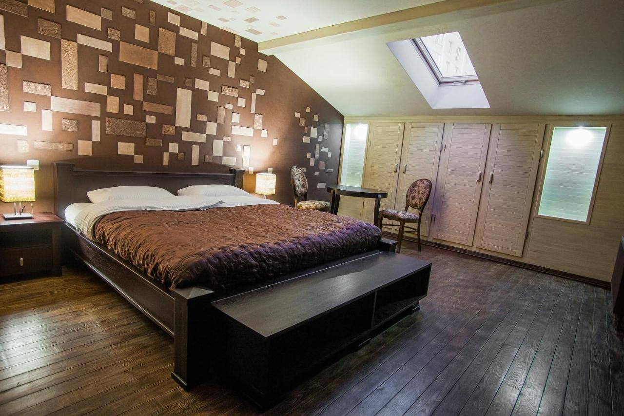 Pieno Piano Hotel Rivne Buitenkant foto