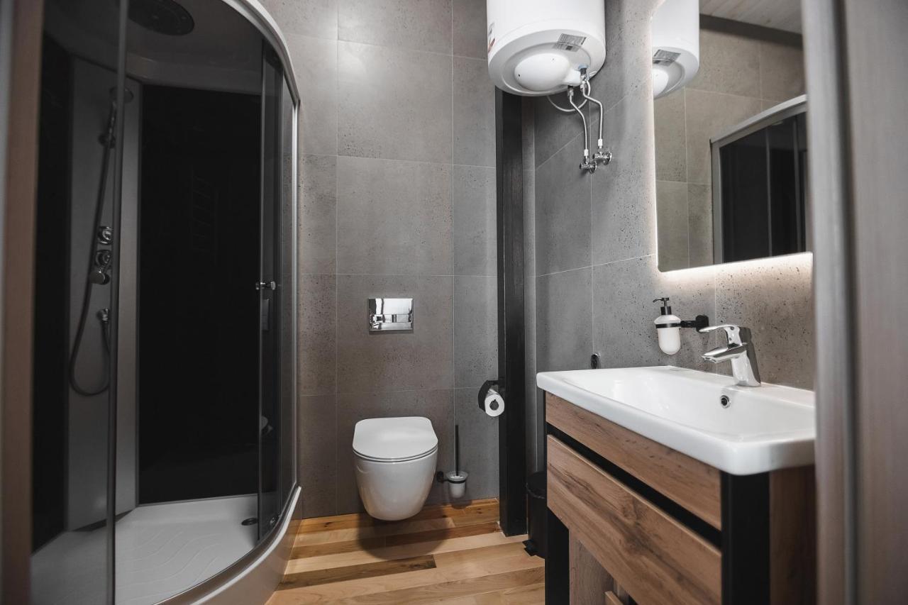 Pieno Piano Hotel Rivne Buitenkant foto